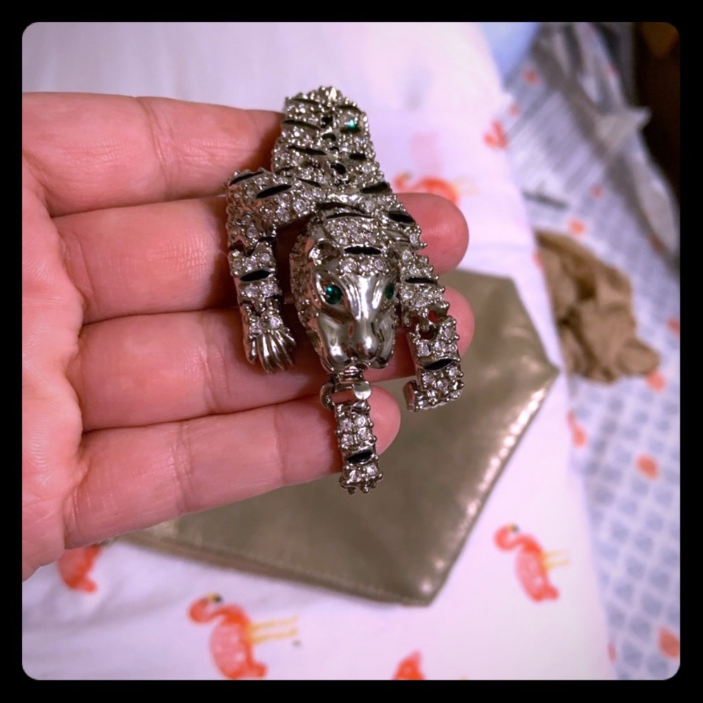A bracelet with many stones